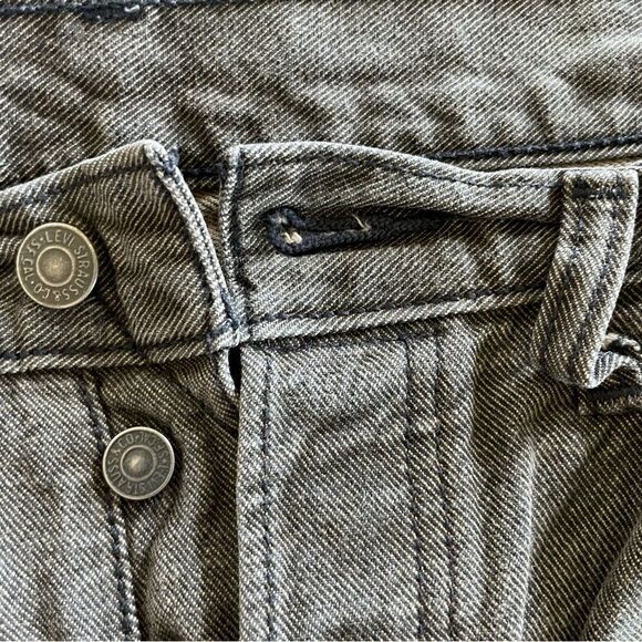 Levi Strauss & Co. Men's Gray Jeans Yellow Backing Button Fly Size 34/34 - Picture 3 of 12